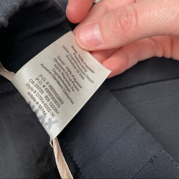 Wilfred Darontal Black Cropped Pants - Picture 9 of 9